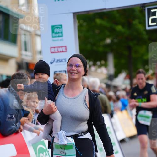 20.09.2026 - PSD Bank Halbmarathon LAZAROV Photography http://msf.ph/oto/10529304 20.09.2026 12:09:56 Ziel 1772, 1923, 2004, 2018, 2434, 2599, 4185, 4196, 4703, 4715 meine-sportfotos.de