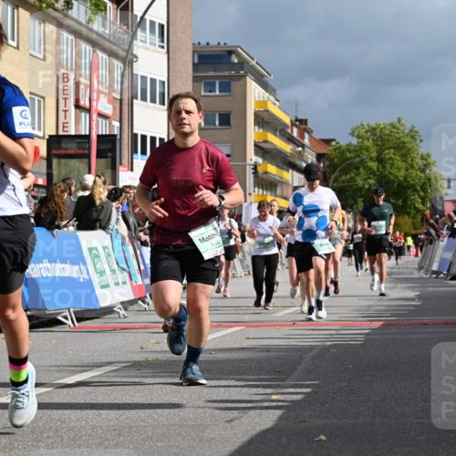 20.09.2026 - PSD Bank Halbmarathon J. Mangold http://msf.ph/oto/10529314 20.09.2026 12:13:37 Ziel 1038, 1049, 1380, 1387, 1463, 1490, 1524, 2091, 2162, 2604, 2856, 3030, 3792, 4283, 4444 meine-sportfotos.de
