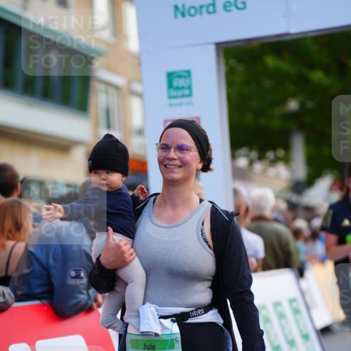 20.09.2026 - PSD Bank Halbmarathon LAZAROV Photography http://msf.ph/oto/10529318 20.09.2026 12:09:56 Ziel 1772, 1923, 2004, 2018, 2434, 2599, 4185, 4196, 4703, 4715 meine-sportfotos.de