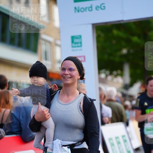 20.09.2026 - PSD Bank Halbmarathon LAZAROV Photography http://msf.ph/oto/10529322 20.09.2026 12:09:56 Ziel 1772, 1923, 2004, 2018, 2434, 2599, 4185, 4196, 4703, 4715 meine-sportfotos.de