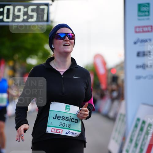 20.09.2026 - PSD Bank Halbmarathon LAZAROV Photography http://msf.ph/oto/10529331 20.09.2026 12:09:57 Ziel 1772, 2018, 2434, 2599, 4185, 4196, 4703, 4715 meine-sportfotos.de