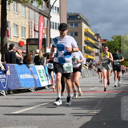 20.09.2026 - PSD Bank Halbmarathon J. Mangold http://msf.ph/oto/10529352 20.09.2026 12:13:39 Ziel 1038, 1049, 1339, 1380, 1387, 1463, 1490, 1524, 2091, 2162, 2604, 2856, 3030, 3792, 4283, 4444 meine-sportfotos.de