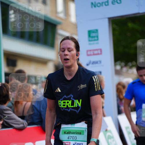 20.09.2026 - PSD Bank Halbmarathon LAZAROV Photography http://msf.ph/oto/10529368 20.09.2026 12:09:58 Ziel 1772, 2018, 2434, 2599, 4196, 4703, 4715 meine-sportfotos.de