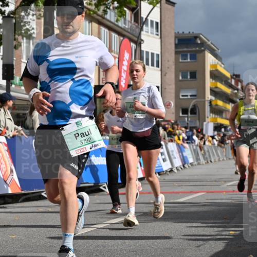 20.09.2026 - PSD Bank Halbmarathon J. Mangold http://msf.ph/oto/10529371 20.09.2026 12:13:41 Ziel 1049, 1109, 1339, 1380, 1387, 1397, 1463, 1490, 1524, 2091, 2162, 2604, 2856, 3030, 3792, 4283, 4444 meine-sportfotos.de