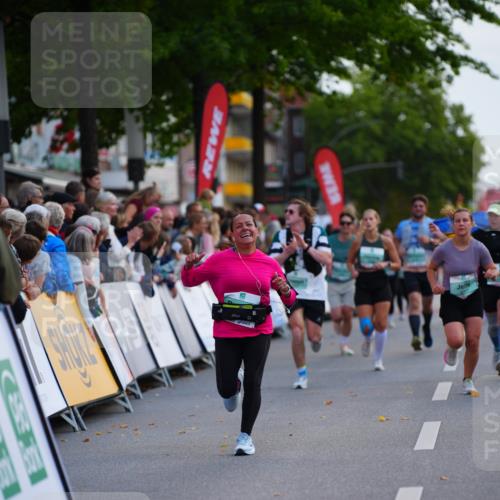 20.09.2026 - PSD Bank Halbmarathon LAZAROV Photography http://msf.ph/oto/10529396 20.09.2026 12:10:02 Ziel 1180, 2018, 2434, 2497, 2599, 2667, 4703 meine-sportfotos.de