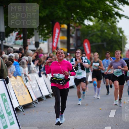 20.09.2026 - PSD Bank Halbmarathon LAZAROV Photography http://msf.ph/oto/10529434 20.09.2026 12:10:03 Ziel 1180, 2018, 2434, 2497, 2599, 2667, 4397, 4703 meine-sportfotos.de