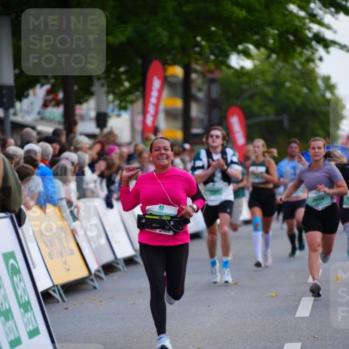 20.09.2026 - PSD Bank Halbmarathon LAZAROV Photography http://msf.ph/oto/10529444 20.09.2026 12:10:03 Ziel 1180, 2018, 2434, 2497, 2599, 2667, 4397, 4703 meine-sportfotos.de