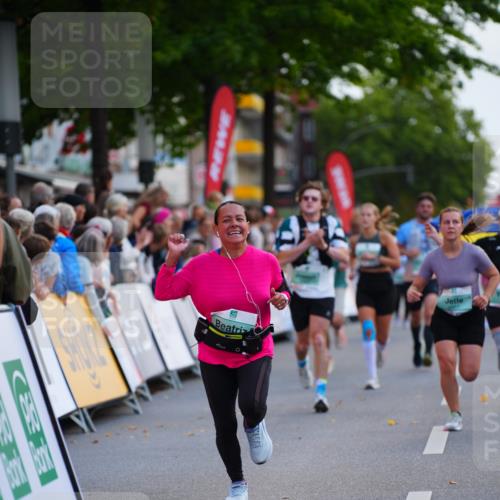 20.09.2026 - PSD Bank Halbmarathon LAZAROV Photography http://msf.ph/oto/10529455 20.09.2026 12:10:03 Ziel 1180, 2018, 2434, 2497, 2599, 2667, 4397, 4703 meine-sportfotos.de