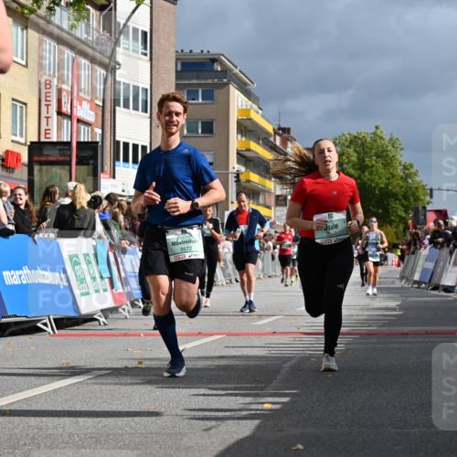 20.09.2026 - PSD Bank Halbmarathon J. Mangold http://msf.ph/oto/10529547 20.09.2026 12:13:55 Ziel 1109, 1373, 1397, 1935, 2341, 2609, 3471, 3509, 3572, 4207, 4438 meine-sportfotos.de