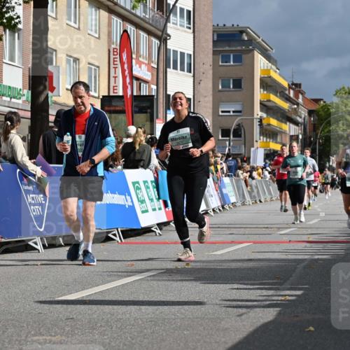 20.09.2026 - PSD Bank Halbmarathon J. Mangold http://msf.ph/oto/10529626 20.09.2026 12:13:59 Ziel 1373, 1588, 1848, 1935, 2341, 2609, 3471, 3572, 4207, 4438 meine-sportfotos.de