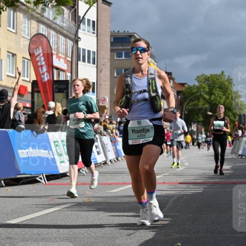 20.09.2026 - PSD Bank Halbmarathon J. Mangold http://msf.ph/oto/10529680 20.09.2026 12:14:03 Ziel 1373, 1588, 1848, 2609, 3416, 3471, 3758, 4438 meine-sportfotos.de