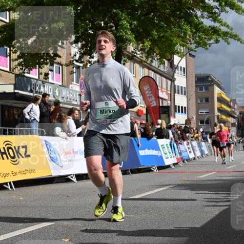 20.09.2026 - PSD Bank Halbmarathon J. Mangold http://msf.ph/oto/10529740 20.09.2026 12:14:12 Ziel 1848, 2721, 2834, 3055, 3416, 3758 meine-sportfotos.de