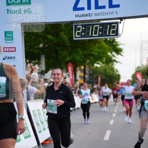 20.09.2026 - PSD Bank Halbmarathon LAZAROV Photography http://msf.ph/oto/10529785 20.09.2026 12:10:12 Ziel 1179, 1180, 1942, 2278, 2497, 2667, 2963, 3338, 4301, 4397, 4490 meine-sportfotos.de