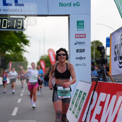 20.09.2026 - PSD Bank Halbmarathon LAZAROV Photography http://msf.ph/oto/10529811 20.09.2026 12:10:13 Ziel 1075, 1076, 1179, 1180, 1942, 2278, 2667, 2963, 3338, 4301, 4397, 4490 meine-sportfotos.de