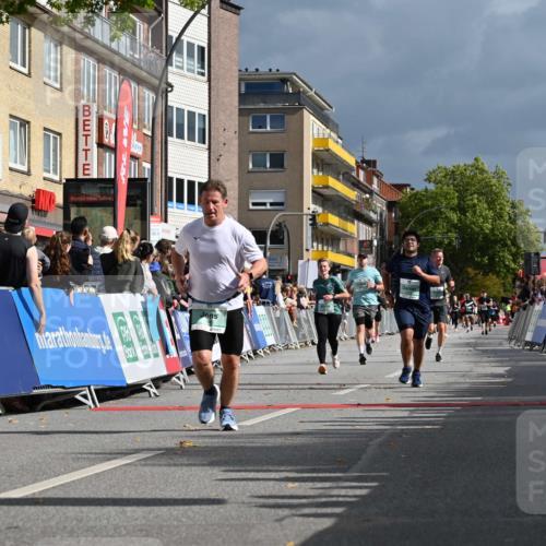 20.09.2026 - PSD Bank Halbmarathon J. Mangold http://msf.ph/oto/10529817 20.09.2026 12:14:23 Ziel 1501, 1646, 1703, 2415, 2721, 2834, 3055, 3498, 3946 meine-sportfotos.de