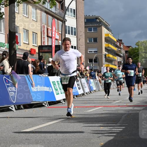 20.09.2026 - PSD Bank Halbmarathon J. Mangold http://msf.ph/oto/10529825 20.09.2026 12:14:23 Ziel 1501, 1646, 1703, 2415, 2721, 2834, 3055, 3498, 3946 meine-sportfotos.de