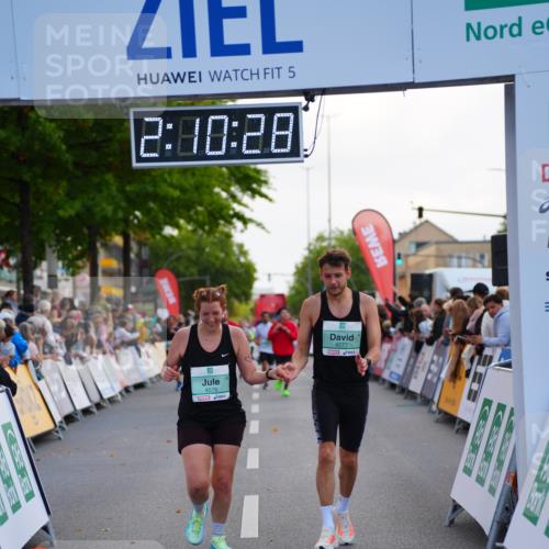 20.09.2026 - PSD Bank Halbmarathon LAZAROV Photography http://msf.ph/oto/10530160 20.09.2026 12:10:28 Ziel 1878, 2163, 3391, 3742, 4576, 4577 meine-sportfotos.de