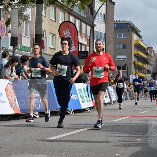 20.09.2026 - PSD Bank Halbmarathon J. Mangold http://msf.ph/oto/10530163 20.09.2026 12:14:52 Ziel 1379, 1776, 1910, 2116, 2523, 2634, 2655, 2700, 3282, 3403, 3456, 3723, 4079 meine-sportfotos.de