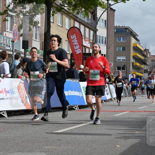 20.09.2026 - PSD Bank Halbmarathon J. Mangold http://msf.ph/oto/10530169 20.09.2026 12:14:52 Ziel 1379, 1776, 1910, 2116, 2523, 2634, 2655, 2700, 3282, 3403, 3456, 3723, 4079 meine-sportfotos.de