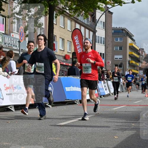20.09.2026 - PSD Bank Halbmarathon J. Mangold http://msf.ph/oto/10530172 20.09.2026 12:14:52 Ziel 1379, 1776, 1910, 2116, 2523, 2634, 2655, 2700, 3282, 3403, 3456, 3723, 4079 meine-sportfotos.de