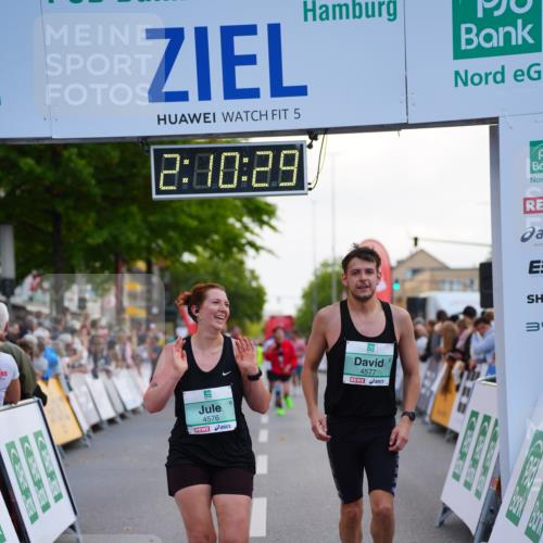 20.09.2026 - PSD Bank Halbmarathon LAZAROV Photography http://msf.ph/oto/10530207 20.09.2026 12:10:29 Ziel 1878, 2163, 3391, 3742, 4576, 4577 meine-sportfotos.de