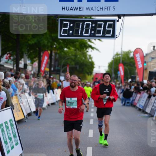 20.09.2026 - PSD Bank Halbmarathon LAZAROV Photography http://msf.ph/oto/10530261 20.09.2026 12:10:35 Ziel 3410, 4316, 4328, 4576, 4577, 4611 meine-sportfotos.de