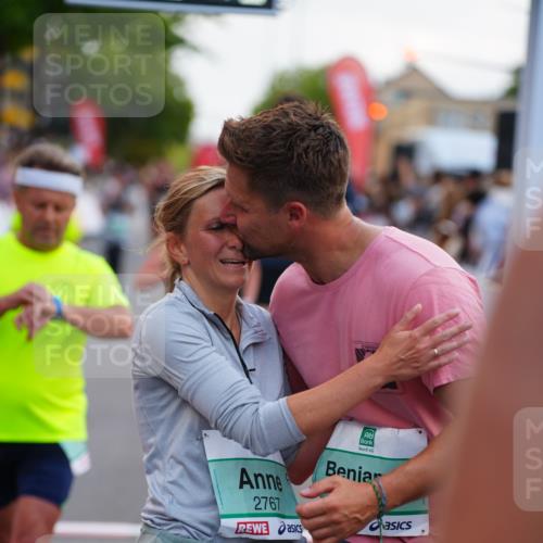 20.09.2026 - PSD Bank Halbmarathon LAZAROV Photography http://msf.ph/oto/10530375 20.09.2026 12:10:44 Ziel 1037, 1303, 1984, 2767, 2768, 3410, 3472, 3829, 4024, 4083, 4316, 4328, 4611 meine-sportfotos.de