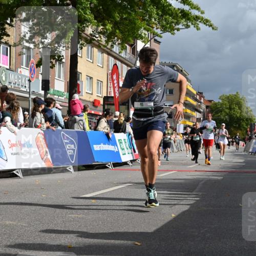 20.09.2026 - PSD Bank Halbmarathon J. Mangold http://msf.ph/oto/10530423 20.09.2026 12:15:12 Ziel 1069, 1516, 1529, 2288, 2303, 2348, 2761, 2800, 2831, 2861, 3031, 3118, 3553, 3568, 4677 meine-sportfotos.de