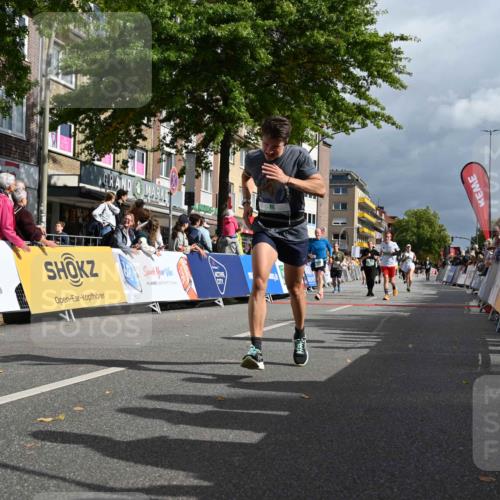 20.09.2026 - PSD Bank Halbmarathon J. Mangold http://msf.ph/oto/10530436 20.09.2026 12:15:12 Ziel 1069, 1516, 1529, 2288, 2303, 2348, 2761, 2800, 2831, 2861, 3031, 3118, 3553, 3568, 4677 meine-sportfotos.de
