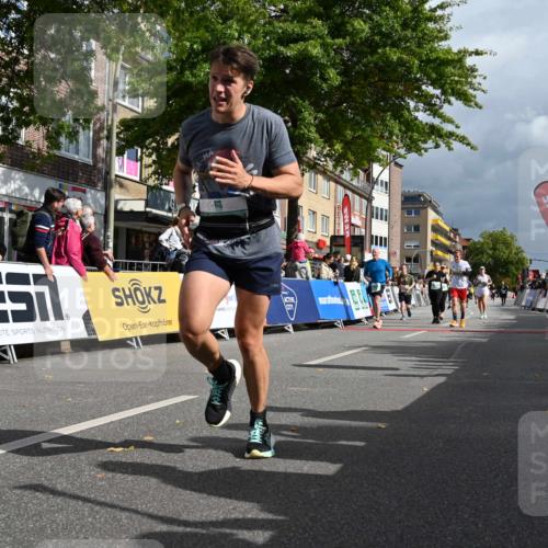20.09.2026 - PSD Bank Halbmarathon J. Mangold http://msf.ph/oto/10530451 20.09.2026 12:15:13 Ziel 1069, 1516, 1529, 1769, 2288, 2303, 2761, 2800, 2831, 3031, 3553, 3568, 4677 meine-sportfotos.de