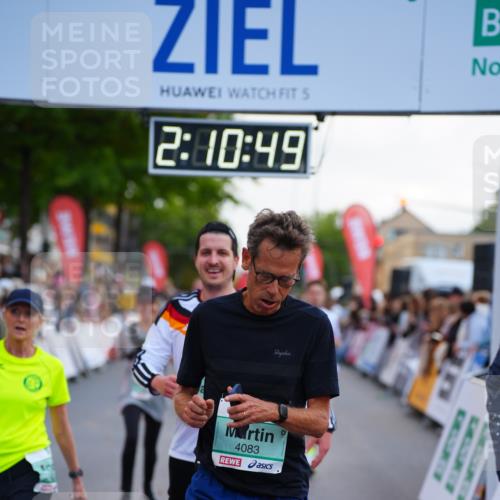 20.09.2026 - PSD Bank Halbmarathon LAZAROV Photography http://msf.ph/oto/10530468 20.09.2026 12:10:48 Ziel 1037, 1303, 1984, 2072, 2767, 2768, 3122, 3472, 3829, 4024, 4083, 4701 meine-sportfotos.de