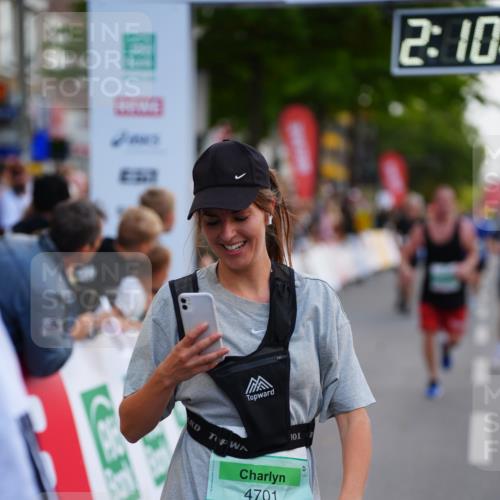 20.09.2026 - PSD Bank Halbmarathon LAZAROV Photography http://msf.ph/oto/10530511 20.09.2026 12:10:51 Ziel 1037, 1303, 2072, 3122, 3472, 3829, 4024, 4083, 4186, 4530, 4701 meine-sportfotos.de