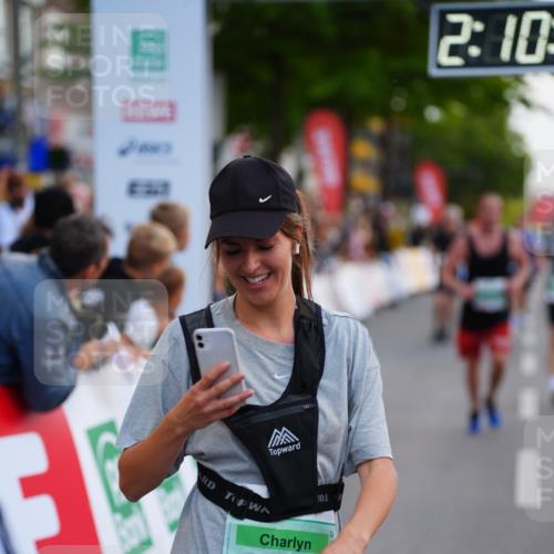 20.09.2026 - PSD Bank Halbmarathon LAZAROV Photography http://msf.ph/oto/10530517 20.09.2026 12:10:51 Ziel 1037, 1303, 2072, 3122, 3472, 3829, 4024, 4083, 4186, 4530, 4701 meine-sportfotos.de