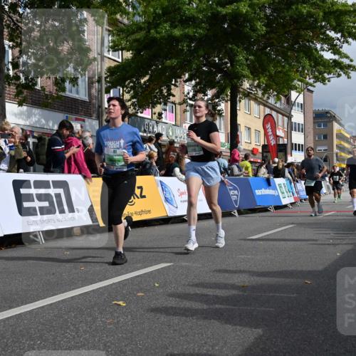 20.09.2026 - PSD Bank Halbmarathon J. Mangold http://msf.ph/oto/10530579 20.09.2026 12:15:23 Ziel 1069, 1084, 1357, 1516, 1769, 2800, 3010, 3011, 3276, 3277, 3553, 3568, 4058, 4673 meine-sportfotos.de