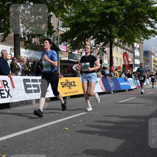 20.09.2026 - PSD Bank Halbmarathon J. Mangold http://msf.ph/oto/10530586 20.09.2026 12:15:23 Ziel 1069, 1084, 1357, 1516, 1769, 2800, 3010, 3011, 3276, 3277, 3553, 3568, 4058, 4673 meine-sportfotos.de