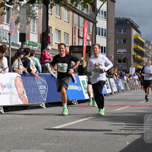 20.09.2026 - PSD Bank Halbmarathon J. Mangold http://msf.ph/oto/10530637 20.09.2026 12:15:27 Ziel 1084, 1132, 1357, 1769, 2315, 3010, 3011, 3101, 3276, 3277, 3367, 4058, 4673 meine-sportfotos.de