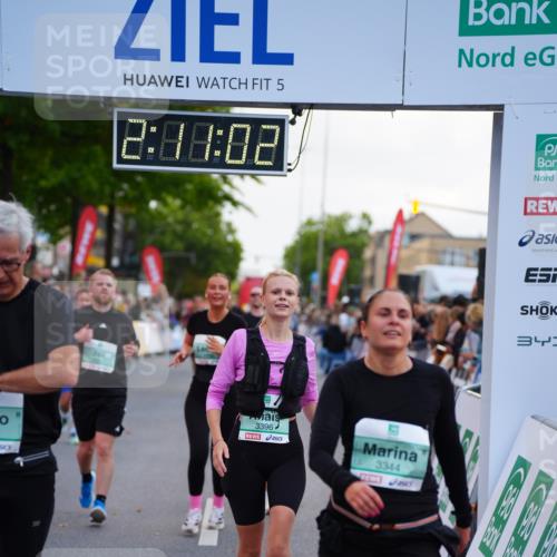 20.09.2026 - PSD Bank Halbmarathon LAZAROV Photography http://msf.ph/oto/10530744 20.09.2026 12:11:01 Ziel 1569, 1756, 2335, 2359, 3344, 3396, 3405, 3475, 3680, 3877, 4186, 4530 meine-sportfotos.de