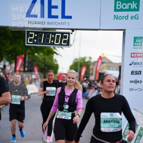 20.09.2026 - PSD Bank Halbmarathon LAZAROV Photography http://msf.ph/oto/10530758 20.09.2026 12:11:02 Ziel 1569, 1756, 2335, 2359, 3344, 3396, 3405, 3475, 3680, 3752, 3877, 4186, 4530 meine-sportfotos.de