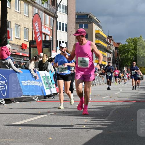 20.09.2026 - PSD Bank Halbmarathon J. Mangold http://msf.ph/oto/10530878 20.09.2026 12:16:10 Ziel 1817, 1971, 3248, 4090, 4221, 4222, 4592, 4619 meine-sportfotos.de