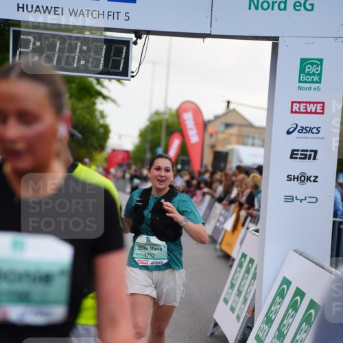 20.09.2026 - PSD Bank Halbmarathon LAZAROV Photography http://msf.ph/oto/10530902 20.09.2026 12:11:10 Ziel 1752, 1756, 2335, 2359, 2602, 2610, 3405, 3752, 4401, 4402 meine-sportfotos.de