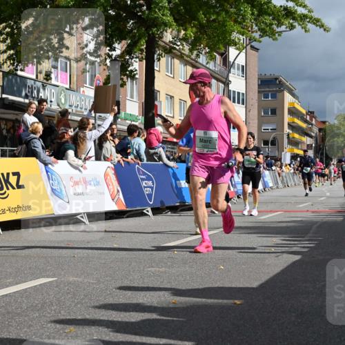 20.09.2026 - PSD Bank Halbmarathon J. Mangold http://msf.ph/oto/10530910 20.09.2026 12:16:11 Ziel 1817, 1971, 3248, 4090, 4221, 4222, 4592, 4619 meine-sportfotos.de