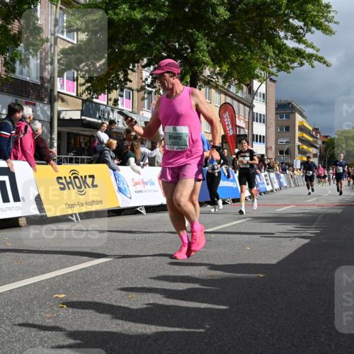 20.09.2026 - PSD Bank Halbmarathon J. Mangold http://msf.ph/oto/10530929 20.09.2026 12:16:12 Ziel 1817, 1971, 3248, 4090, 4221, 4222, 4619 meine-sportfotos.de