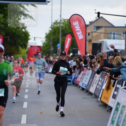 20.09.2026 - PSD Bank Halbmarathon LAZAROV Photography http://msf.ph/oto/10530965 20.09.2026 12:11:20 Ziel 1478, 2719, 3814 meine-sportfotos.de