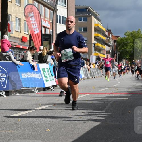 20.09.2026 - PSD Bank Halbmarathon J. Mangold http://msf.ph/oto/10530982 20.09.2026 12:16:17 Ziel 1611, 1971, 2114, 3248, 4090, 4221, 4222, 4619 meine-sportfotos.de