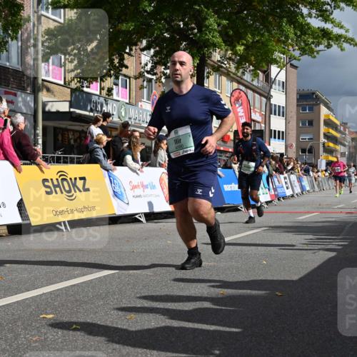 20.09.2026 - PSD Bank Halbmarathon J. Mangold http://msf.ph/oto/10531003 20.09.2026 12:16:18 Ziel 1611, 1971, 2114, 3248, 4090, 4619 meine-sportfotos.de