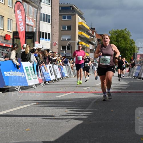 20.09.2026 - PSD Bank Halbmarathon J. Mangold http://msf.ph/oto/10531037 20.09.2026 12:16:20 Ziel 1611, 1971, 2070, 2114, 3248, 3318, 3911, 4090 meine-sportfotos.de