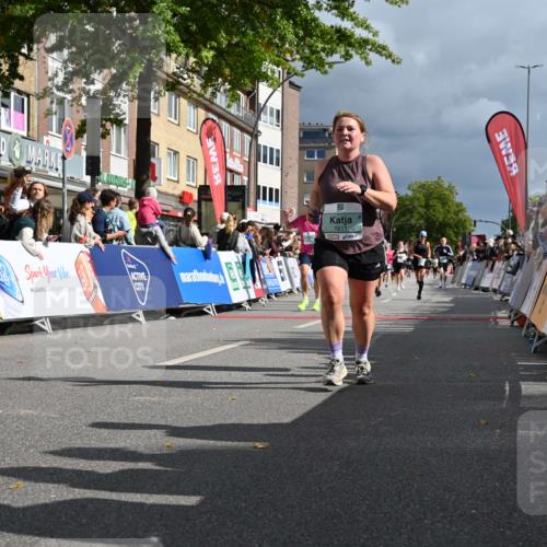 20.09.2026 - PSD Bank Halbmarathon J. Mangold http://msf.ph/oto/10531085 20.09.2026 12:16:22 Ziel 1611, 1649, 1971, 2070, 2114, 2792, 3318, 3719, 3911, 4090 meine-sportfotos.de