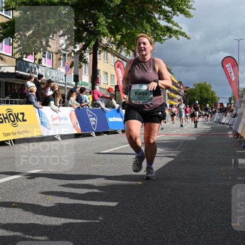 20.09.2026 - PSD Bank Halbmarathon J. Mangold http://msf.ph/oto/10531101 20.09.2026 12:16:22 Ziel 1611, 1649, 1971, 2070, 2114, 2792, 3318, 3719, 3911, 4090 meine-sportfotos.de