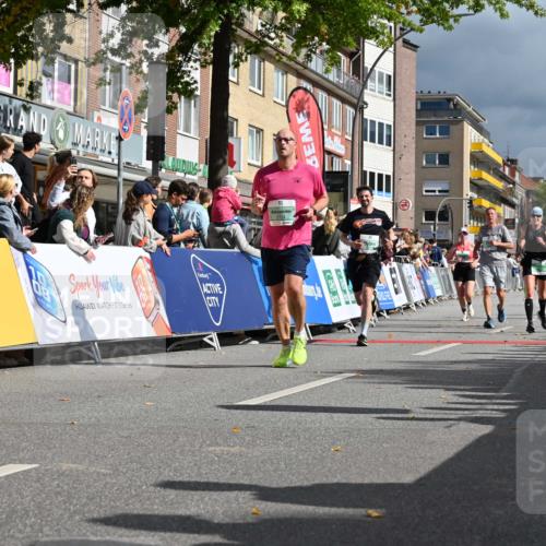 20.09.2026 - PSD Bank Halbmarathon J. Mangold http://msf.ph/oto/10531108 20.09.2026 12:16:24 Ziel 1611, 1649, 1971, 2070, 2114, 2792, 3318, 3719, 3911 meine-sportfotos.de
