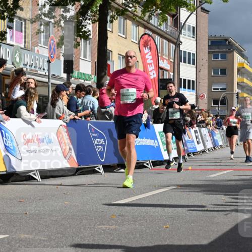 20.09.2026 - PSD Bank Halbmarathon J. Mangold http://msf.ph/oto/10531115 20.09.2026 12:16:24 Ziel 1611, 1649, 1971, 2070, 2114, 2792, 3318, 3719, 3911 meine-sportfotos.de